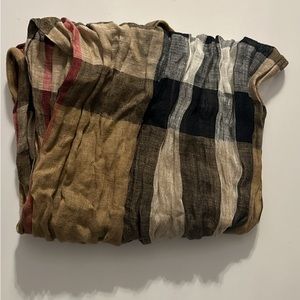 Burberry Linen Scarf